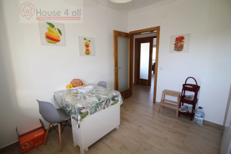 Apartamento T2 para Venda em Tornada e Salir do Porto Foto 3