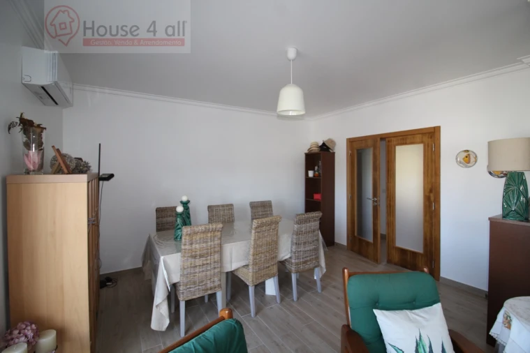 Apartamento T2 para Venda em Tornada e Salir do Porto Foto 7