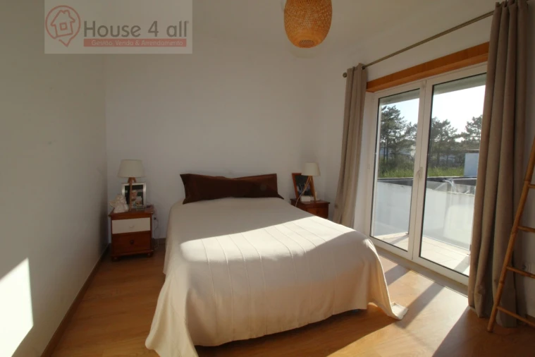 Apartamento T2 para Venda em Tornada e Salir do Porto Foto 16