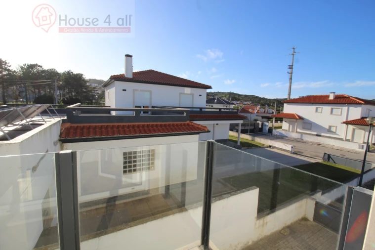 Apartamento T2 para Venda em Tornada e Salir do Porto Foto 18