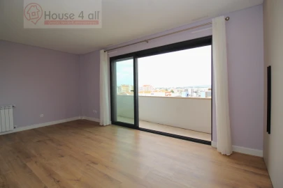 Apartamento T3 para Venda em Nossa Senhora do Pópulo, Coto e São Gregório