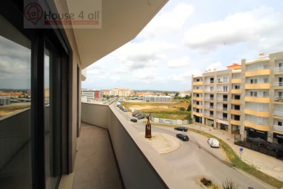 Apartamento T3 para Venda em Nossa Senhora do Pópulo, Coto e São Gregório