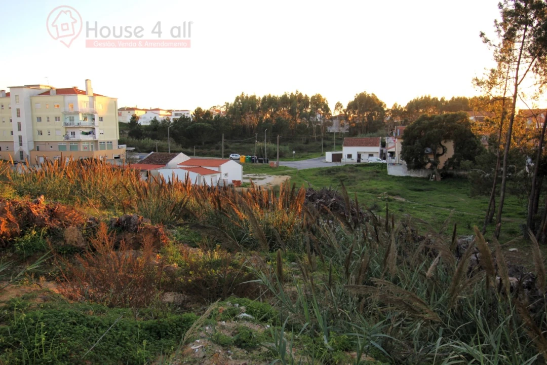 Terreno para Venda em Caldas da Rainha - Santo Onofre e Serra do Bouro Foto 3