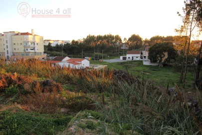 Terreno para Venda em Caldas da Rainha - Santo Onofre e Serra do Bouro
