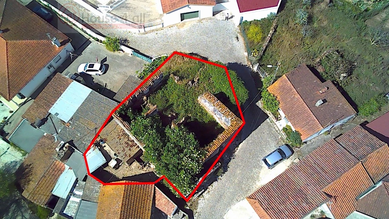 Moradia para Venda em Alvorninha Foto 6