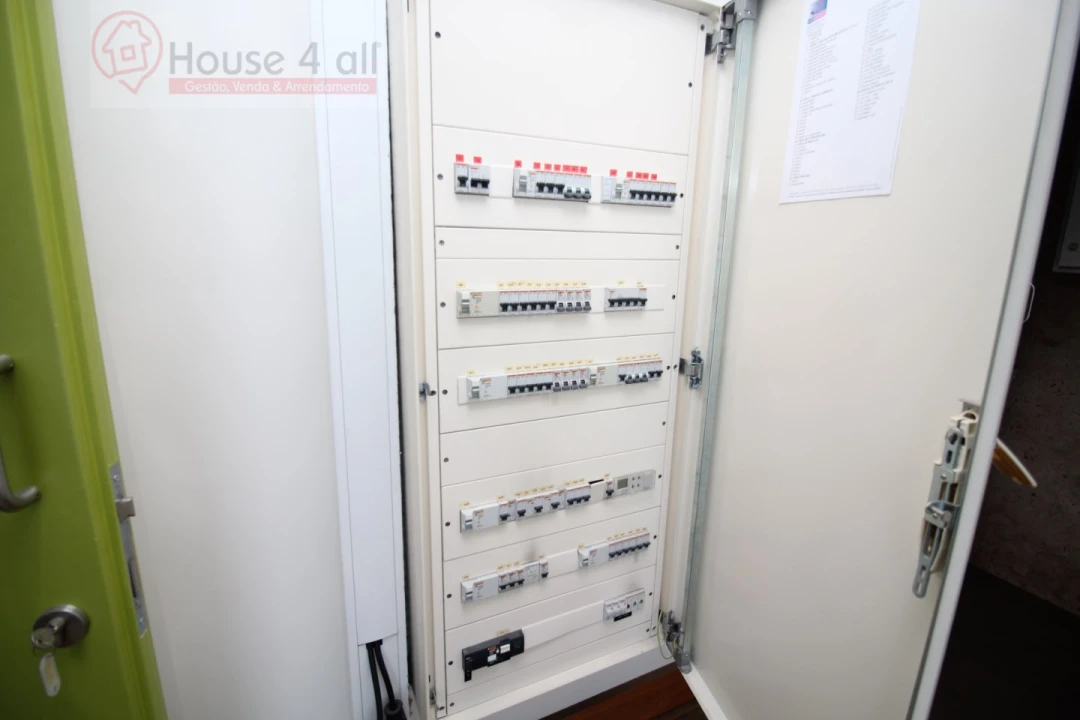 Loja para Venda em Caldas da Rainha - Santo Onofre e Serra do Bouro Foto 10