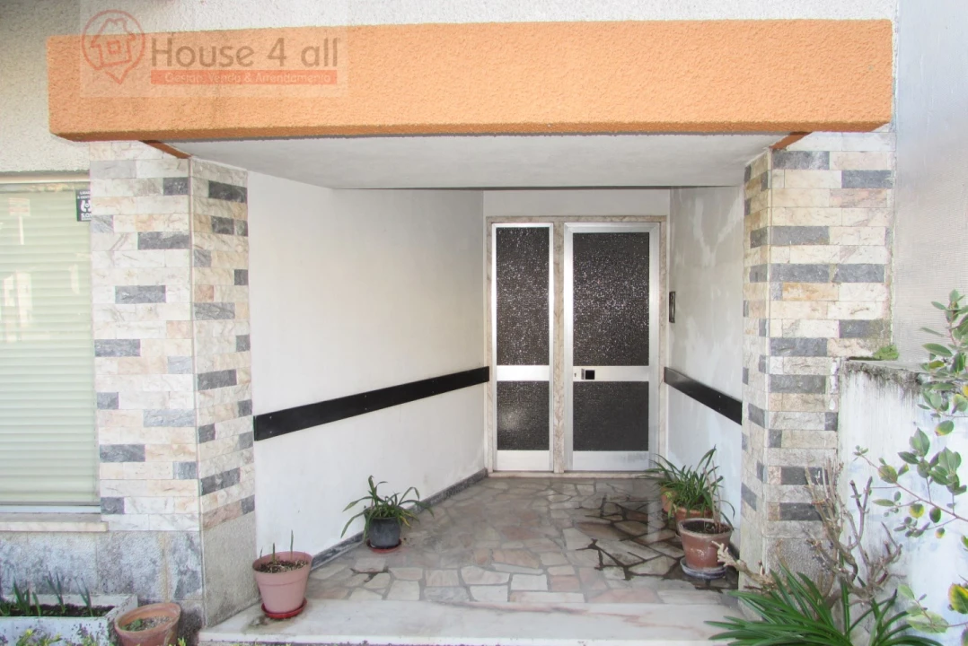 Moradia T4 para Venda em Nossa Senhora da Piedade Foto 39