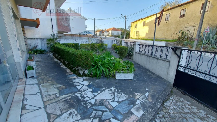 Moradia T4 para Venda em Nossa Senhora da Piedade Foto 3