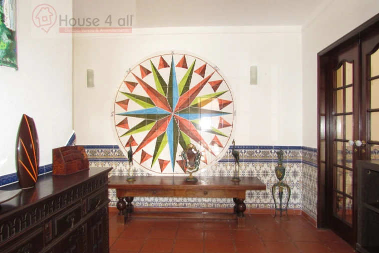 Moradia T4 para Venda em Usseira Foto 15