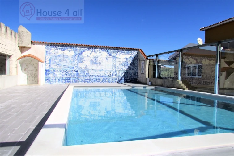 Moradia T4 para Venda em Usseira Foto 41