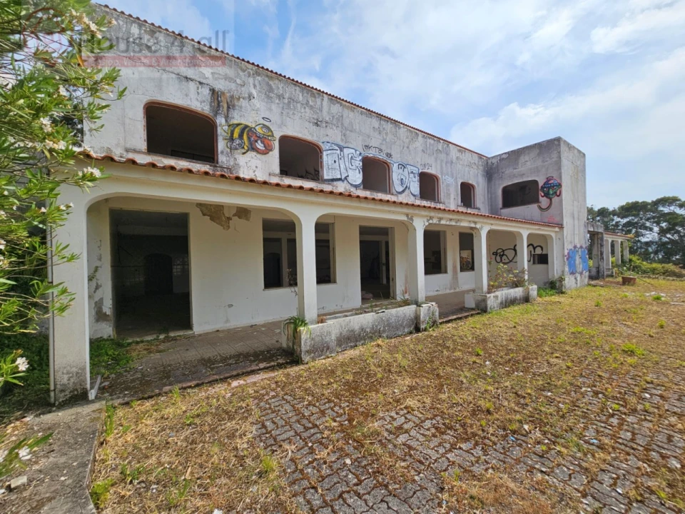 Negócio para Venda em Nadadouro Foto 4