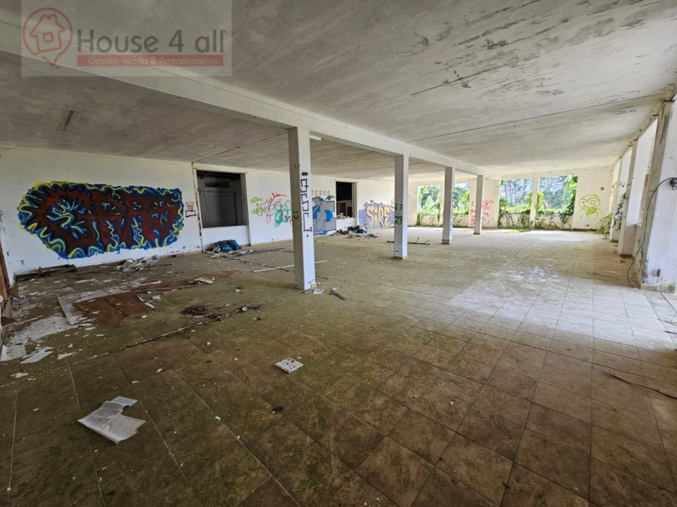 Negócio para Venda em Nadadouro Foto 15