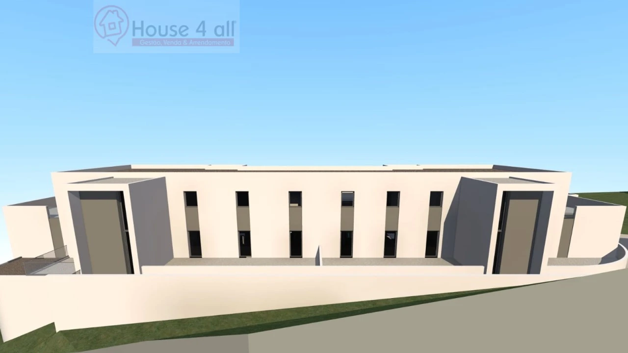 Negócio para Venda em Nadadouro Foto 27