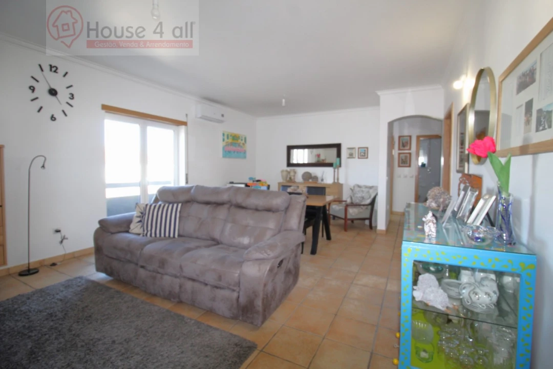 Apartamento T2 para Venda em Tornada e Salir do Porto Foto 2