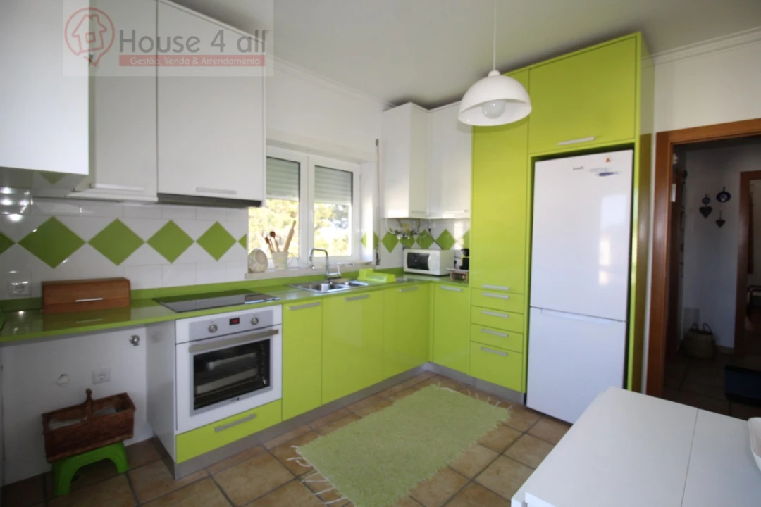 Apartamento T2 para Venda em Tornada e Salir do Porto Foto 7