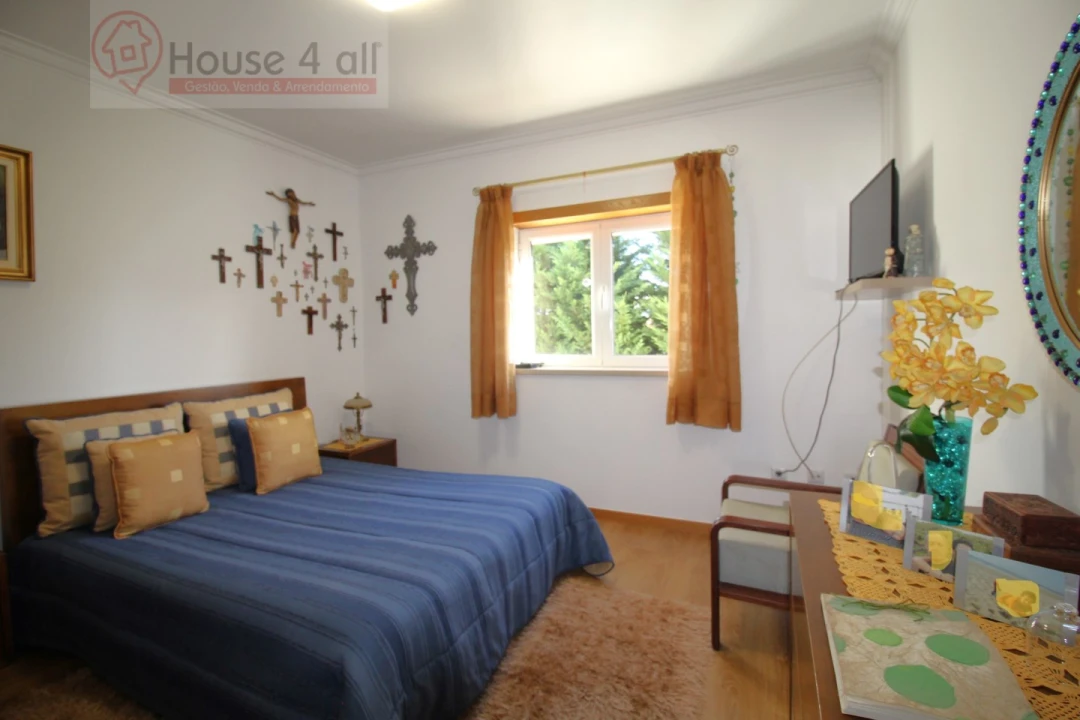 Apartamento T2 para Venda em Tornada e Salir do Porto Foto 17