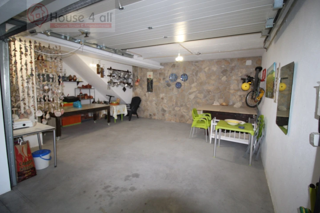 Apartamento T2 para Venda em Tornada e Salir do Porto Foto 21