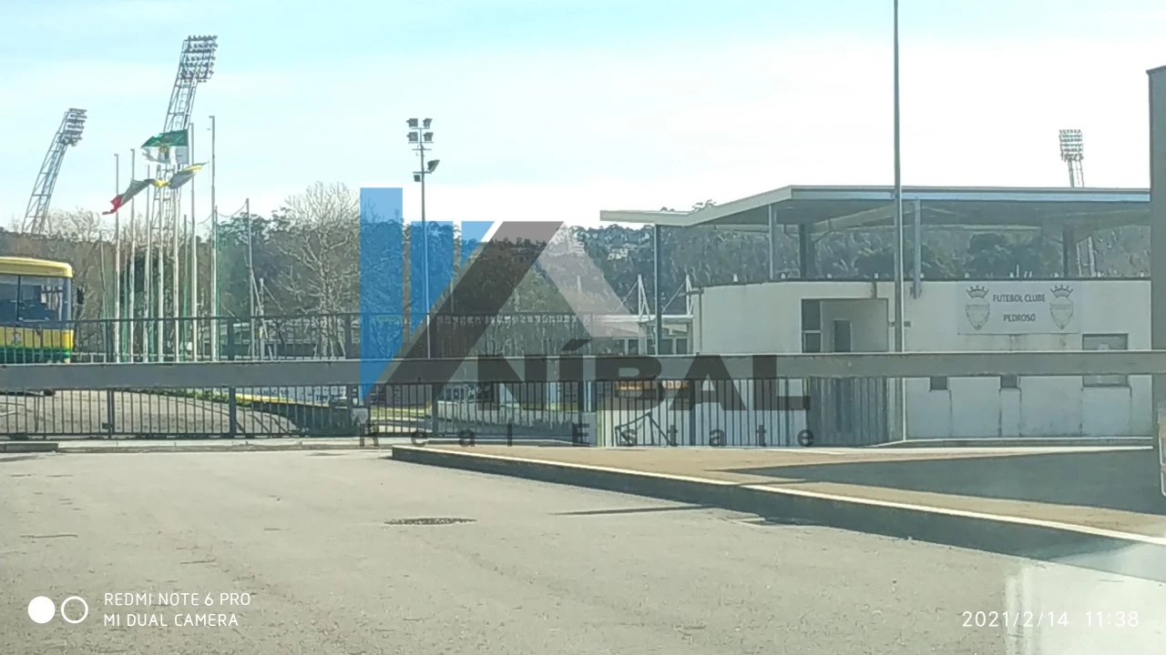 Terreno para Venda em Pedroso e Seixezelo Foto 4