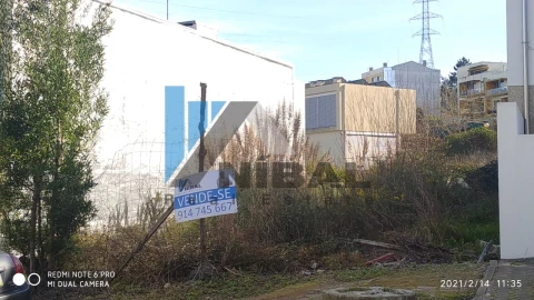 Terreno para Venda em Pedroso e Seixezelo