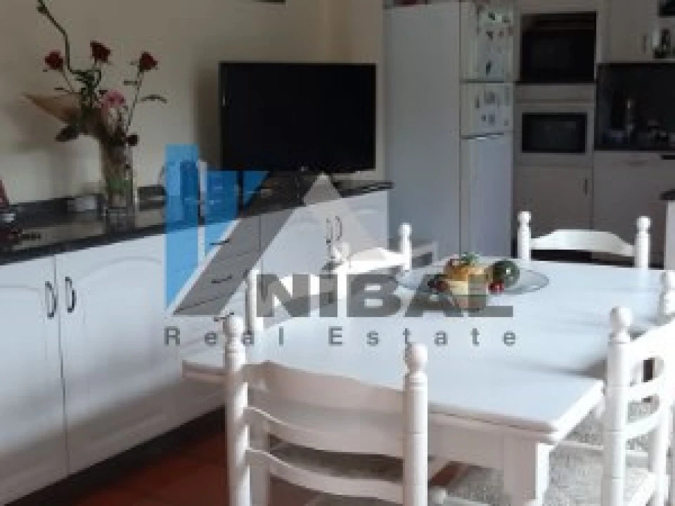 Moradia T4 para Venda em Gondarem Foto 6