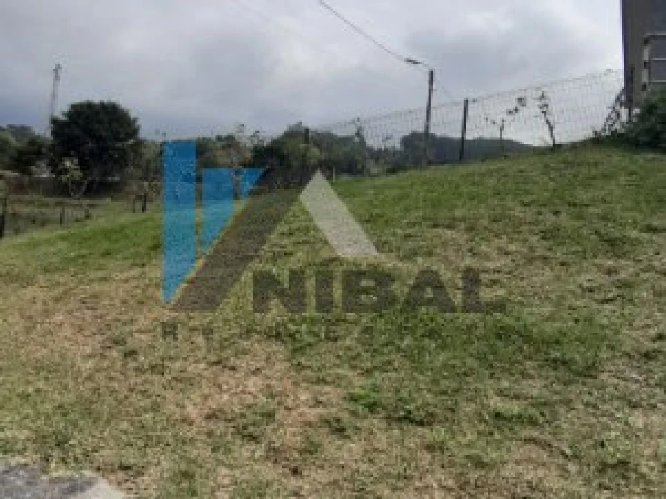 Moradia T4 para Venda em Gondarem Foto 33