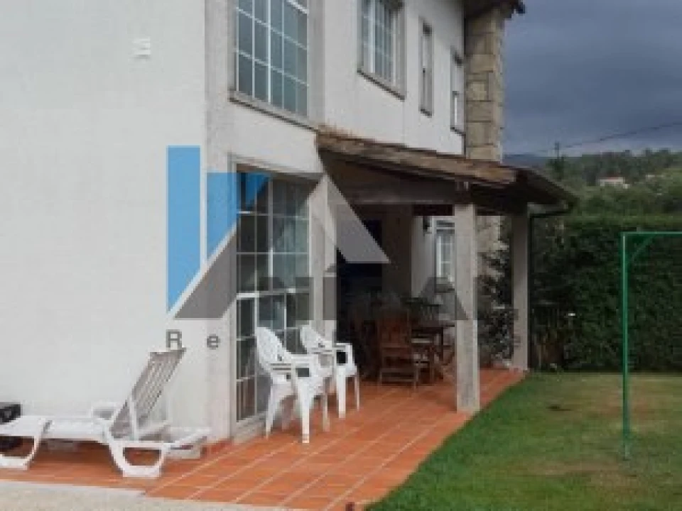 Moradia T4 para Venda em Gondarem Foto 27