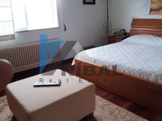 Moradia T4 para Venda em Gondarem Foto 22