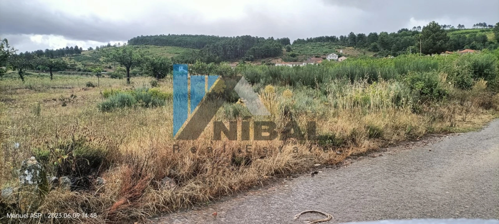 Terreno para Venda em Carviçais Foto 1