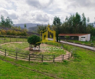 Moradia T5 para Venda em Vieira do Minho