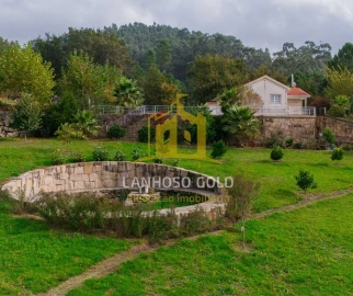 Moradia T5 para Venda em Vieira do Minho