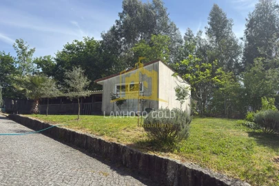 Moradia T5 para Venda em Vieira do Minho