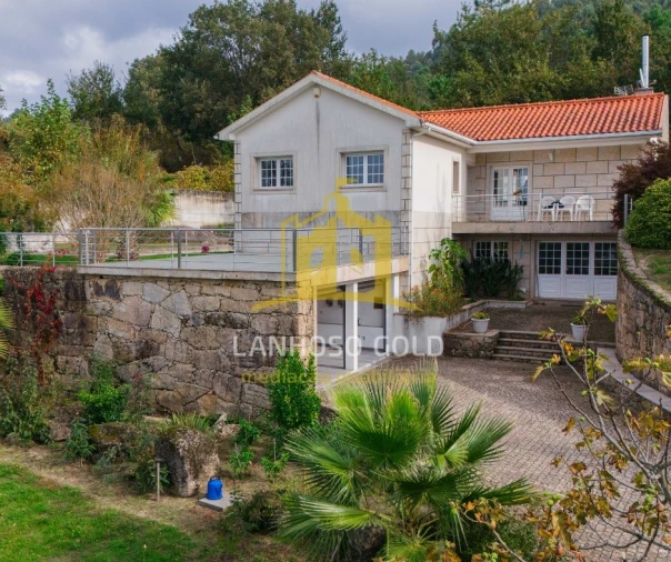 Moradia T5 para Venda em Vieira do Minho Foto 29