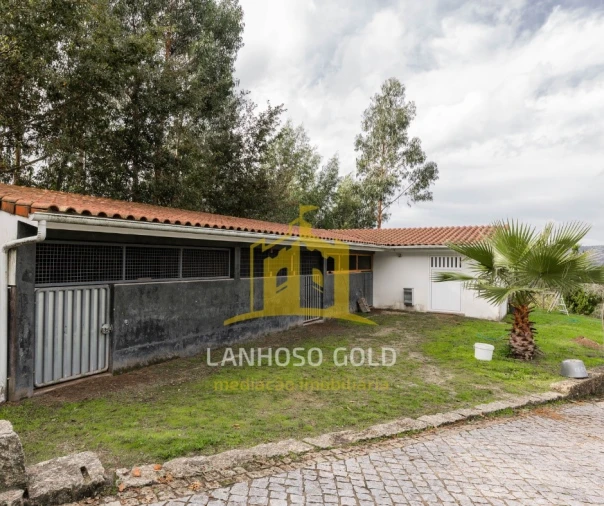 Moradia T5 para Venda em Vieira do Minho Foto 43