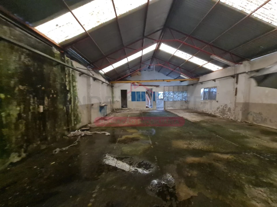 Armazém para Venda em Águeda e Borralha Foto 9