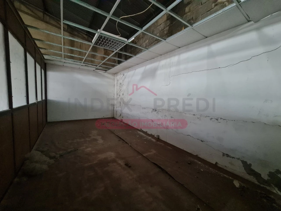 Armazém para Venda em Águeda e Borralha Foto 32