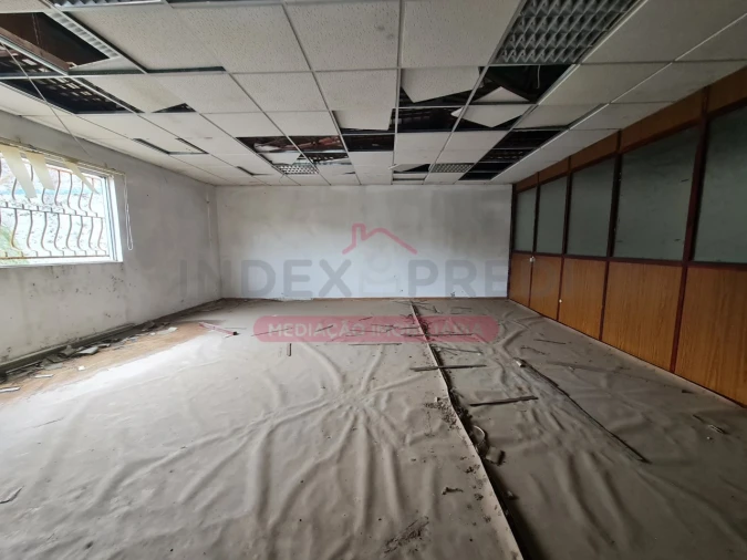 Armazém para Venda em Águeda e Borralha Foto 29