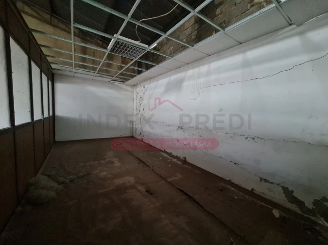 Armazém para Venda em Águeda e Borralha Foto 32