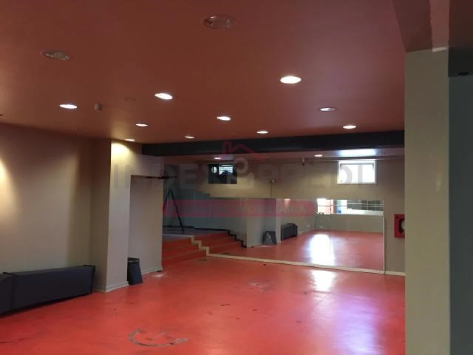 Loja para Venda em Aldoar, Foz do Douro e Nevogilde Foto 2