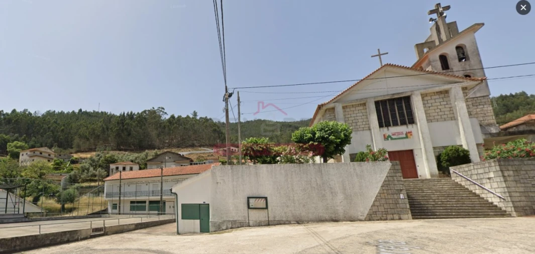 Moradia T5 para Venda em Gois Foto 10