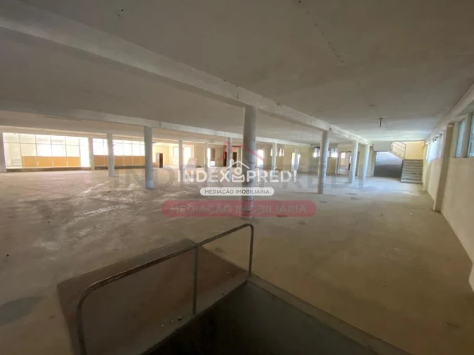 Armazém para Venda em Mangualde, Mesquitela e Cunha Alta Foto 12