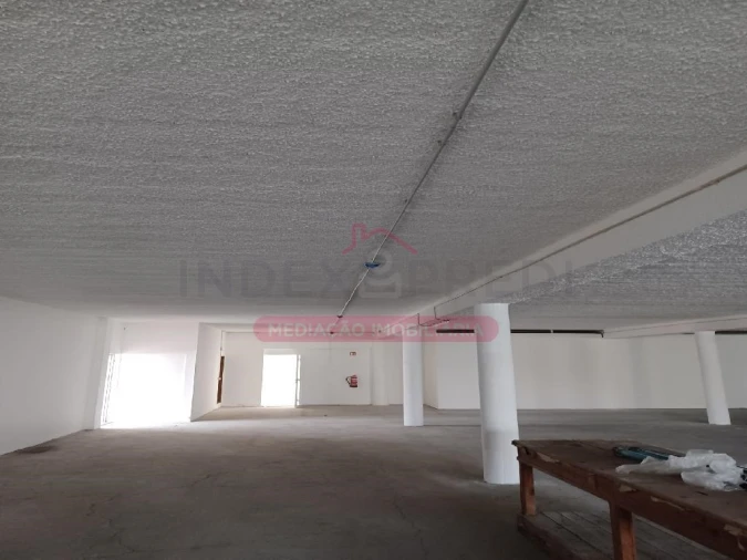 Armazém para Venda em Mangualde, Mesquitela e Cunha Alta Foto 6