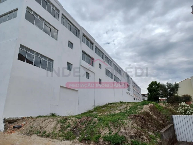 Armazém para Venda em Mangualde, Mesquitela e Cunha Alta Foto 9