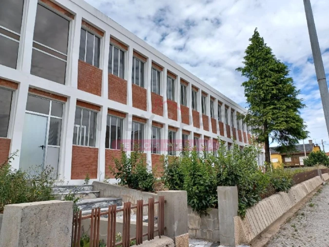 Armazém para Venda em Mangualde, Mesquitela e Cunha Alta Foto 11