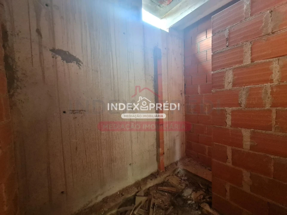 Prédio para Venda em Águeda e Borralha Foto 11