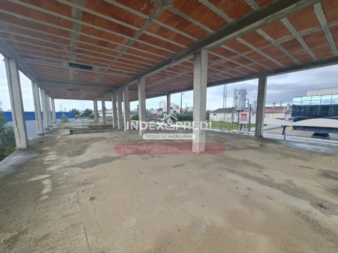 Prédio para Venda em Águeda e Borralha Foto 2