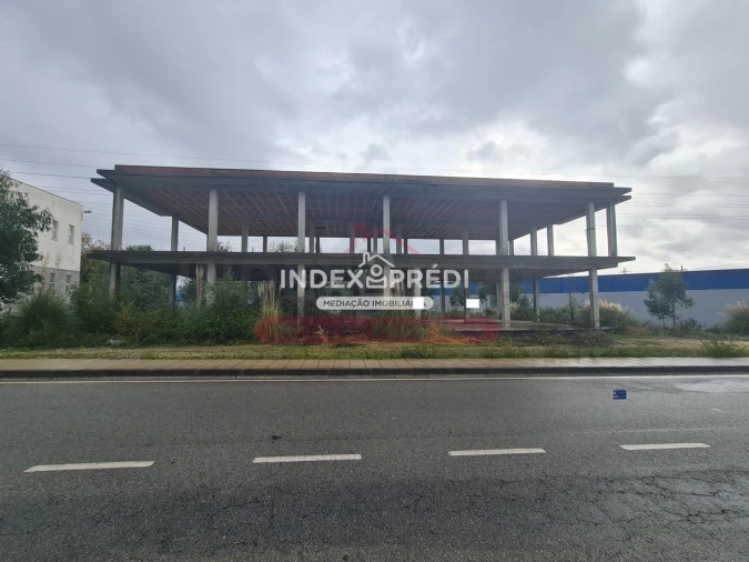 Prédio para Venda em Águeda e Borralha Foto 14