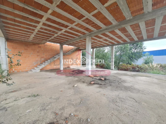 Prédio para Venda em Águeda e Borralha Foto 16
