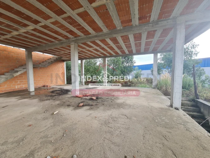 Prédio para Venda em Águeda e Borralha Foto 17