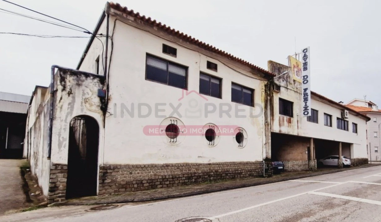 Armazém para Venda em Sangalhos Foto 17