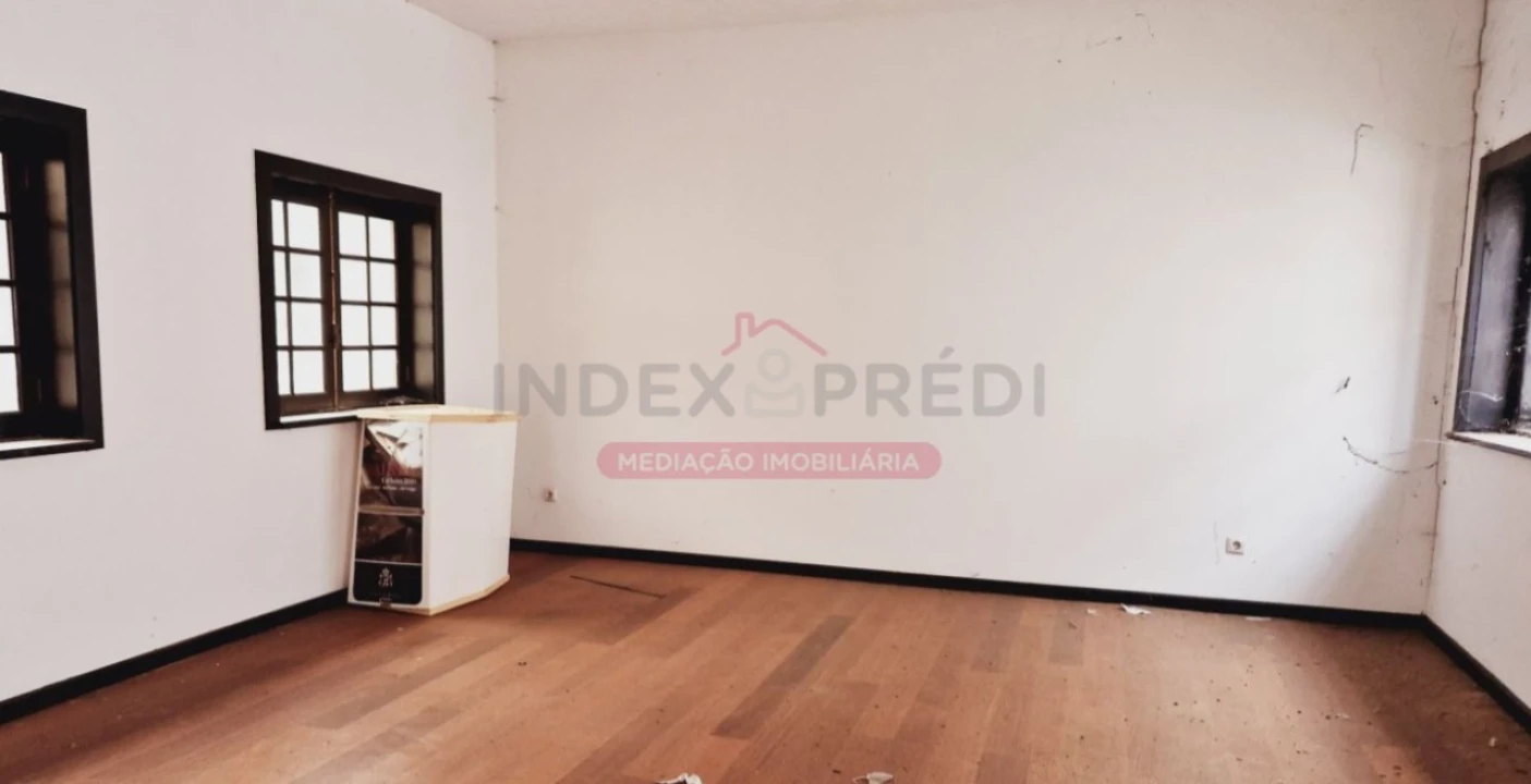 Armazém para Venda em Sangalhos Foto 21